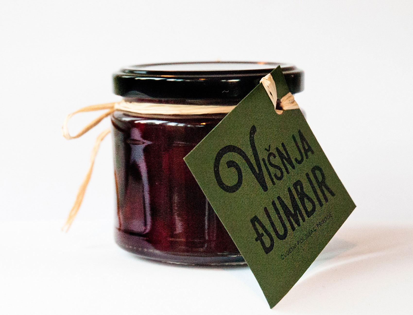 Slatko od višnje sa đumbirom