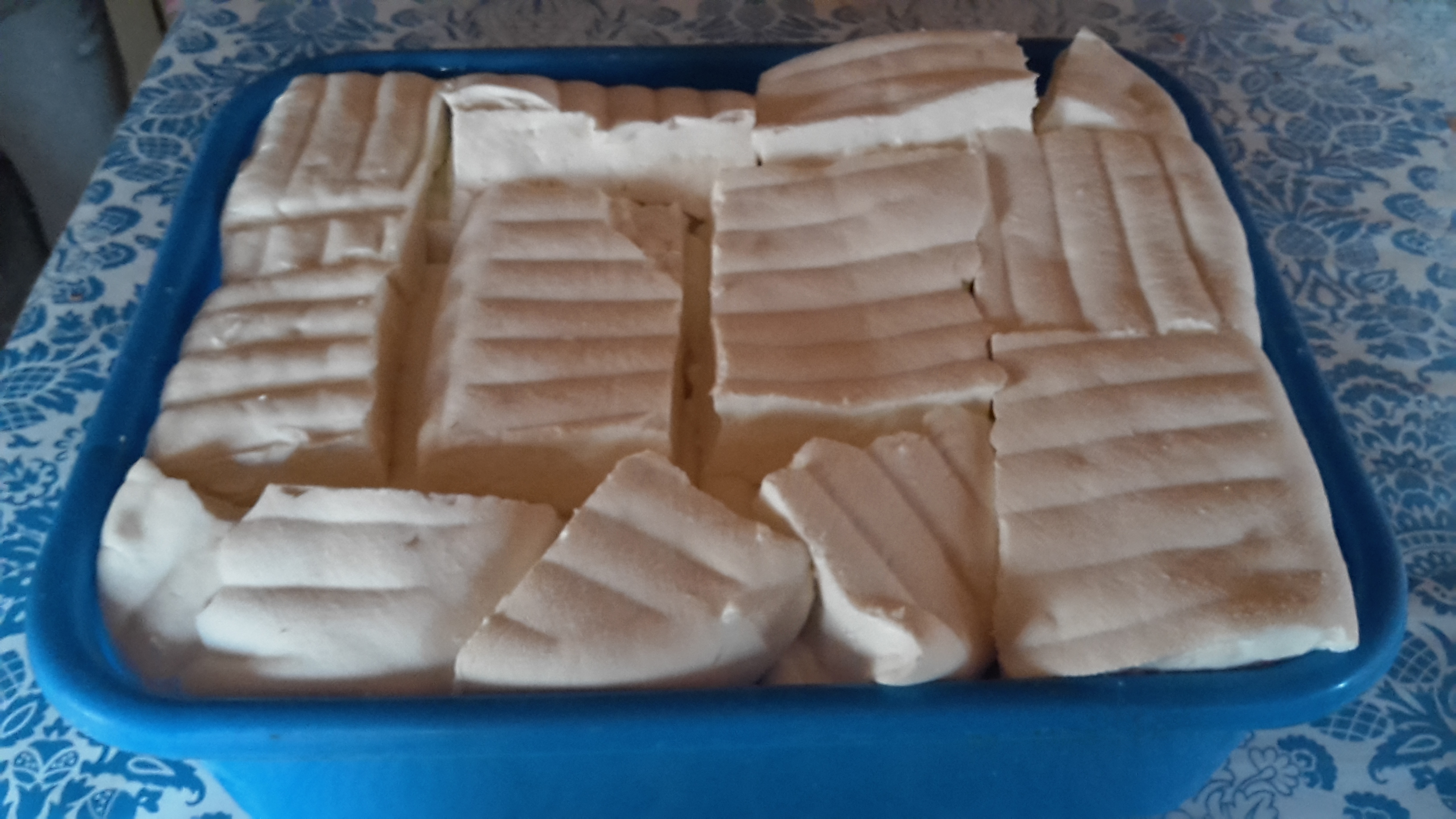 Domaci kravlji sir i sveze mleko